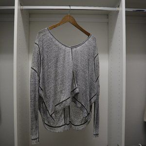 Weightless grey long sleeve